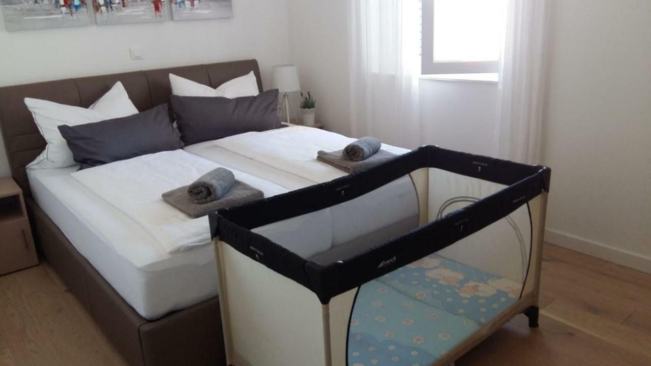 Apartment Aria Exclusive פטרצ'אנה מראה חיצוני תמונה